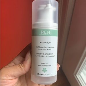 REN evercalm ultra comforting mask